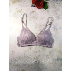 Бюстгалтер без кісточок з мереживом 