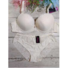 Комплект бюстгалтер та трусики з мереживом 