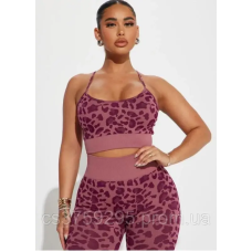 Спортивний топ зі з“ємними чашками  