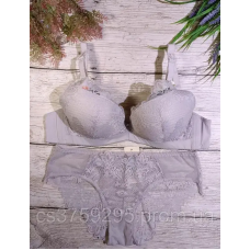 Комплект бюстгалтер та трусики з мережива