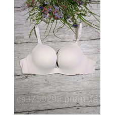 Бюстгальтер гладенький з маленьким корректором на кісточках